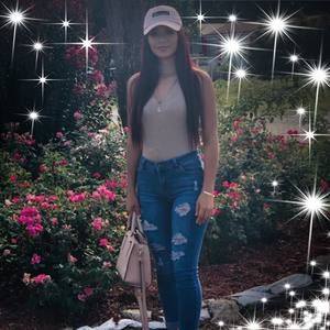 Meet your Posher, Aura